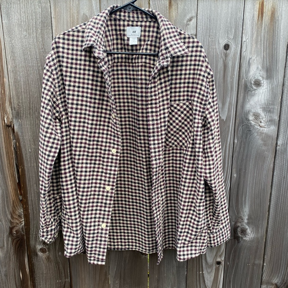 H&M Plaid Flannel Shirt Men’s Size Medium